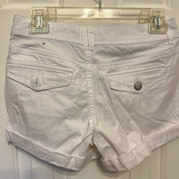 Aeropostale White Midi Twill Shorts Size 4 - Picture 3 of 3